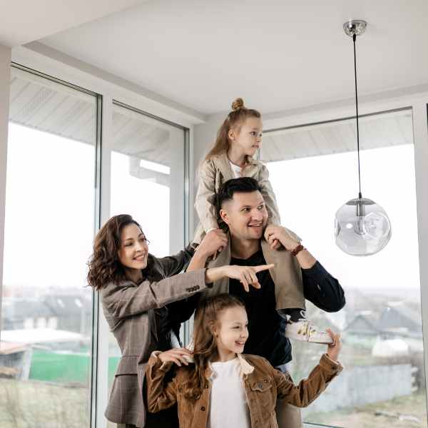 Conozca su mercado inmobiliario. No subestime el valor de su propiedad. Anuncios vendidos recientemente. Estimación gratuita del valor de la vivienda. Valores de las viviendas en el área de Miami. Tasaciones precisas de viviendas.